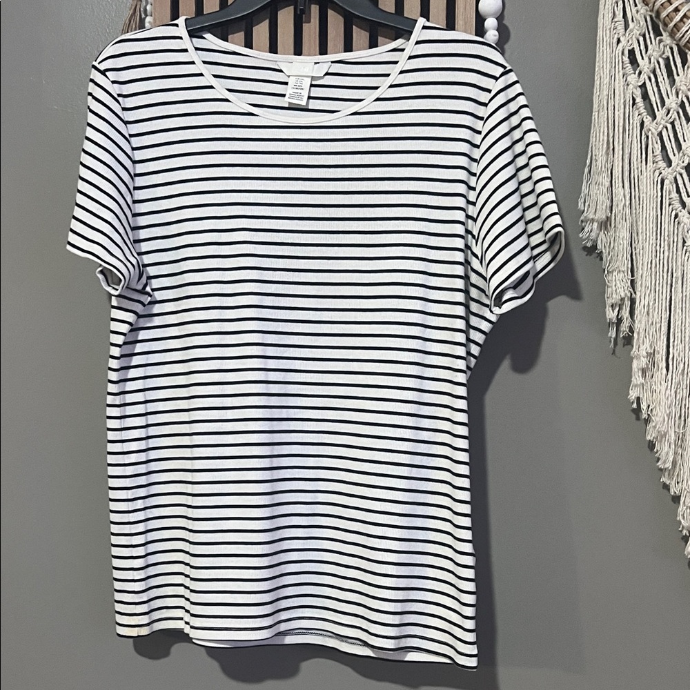H&M woman’s top size XXL